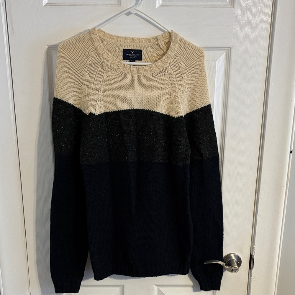 American Eagle Outfitters Black and Cream Sweater